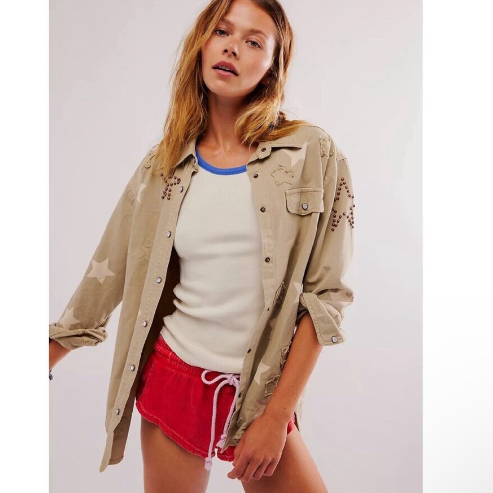 Free People X One Teaspoon patchwork Embroidered Star sage Tan Jacket MSRP $178 - Picture 3 of 3